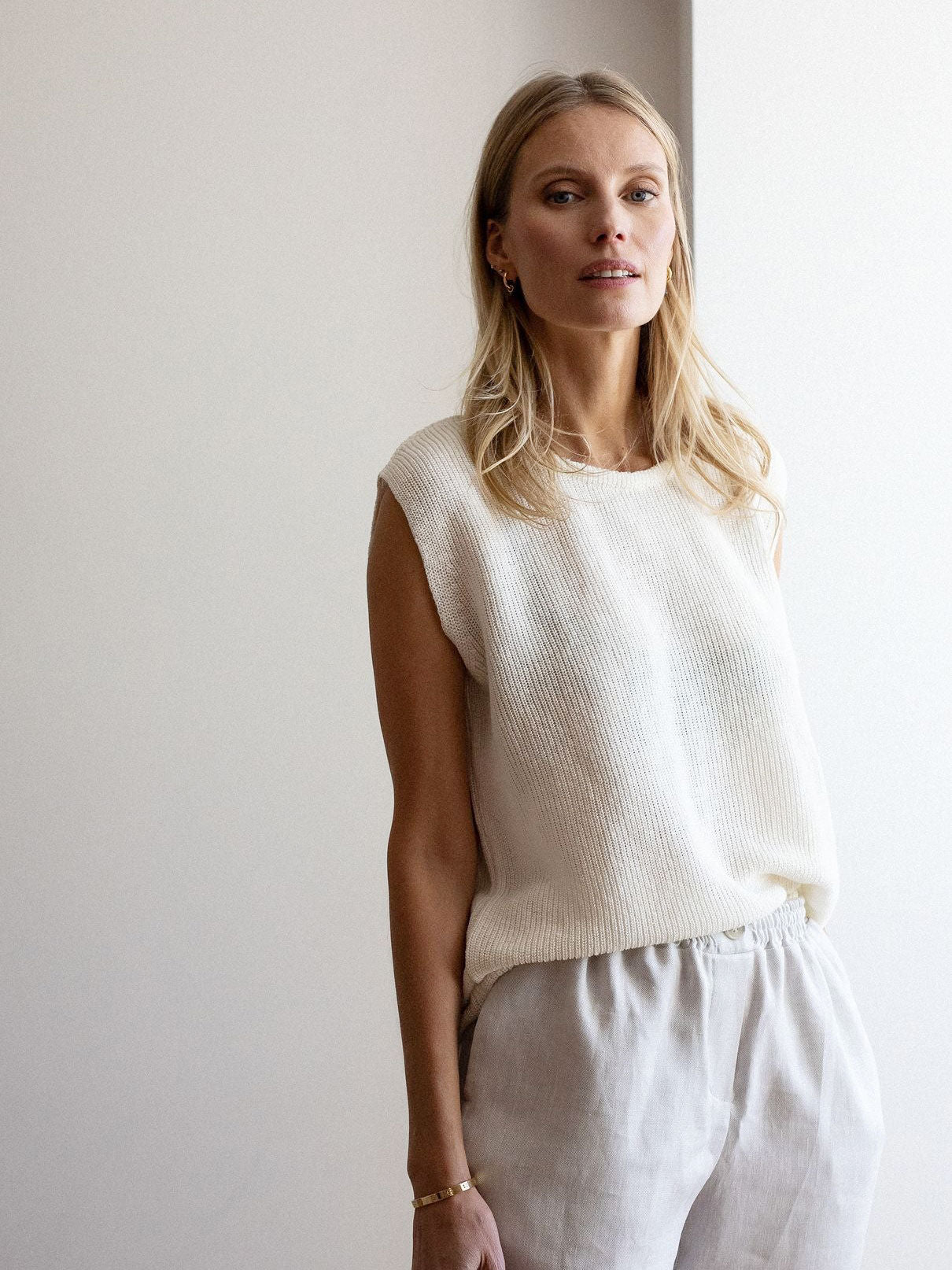 Knitted top, off-white
